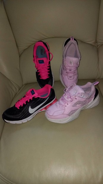 Nike ni 38,5-s s 39-es cipk. 