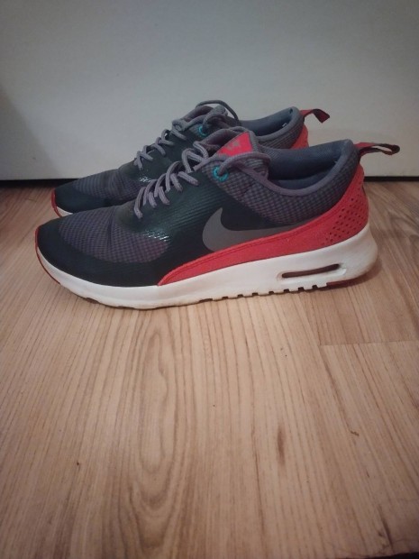 Nike ni cip 38-as 