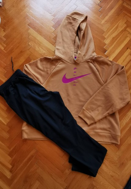 Nike ni plus size szett j s eredeti 