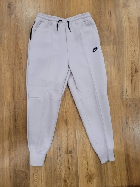 Nike ni tech fleece sweatpants S