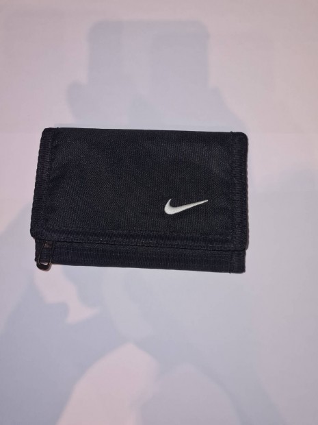 Nike pénztárca