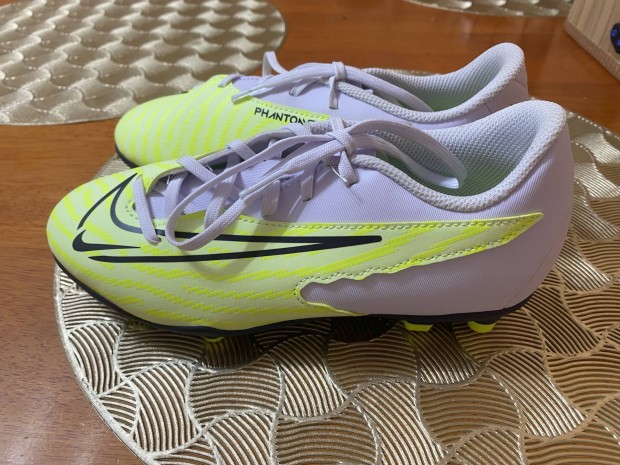 Nike phantom football cip 