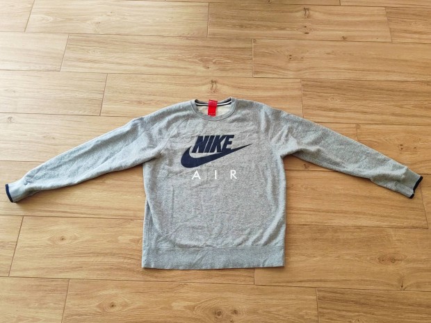 Nike pulverek S-L