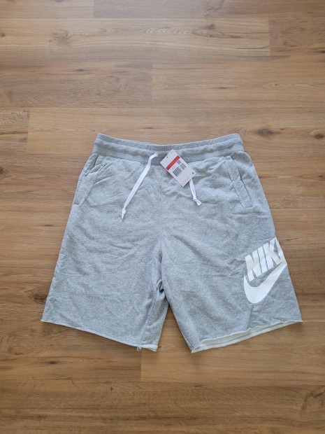 Nike rvidnadrg M, L