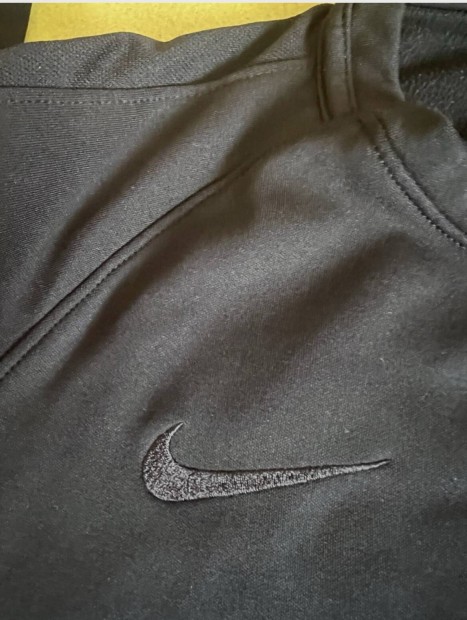 Nike szinte j gyerek polar pulover