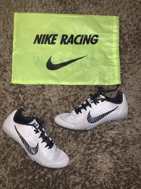 Nike szges futcip