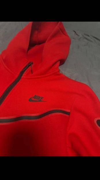 Nike tech fleece