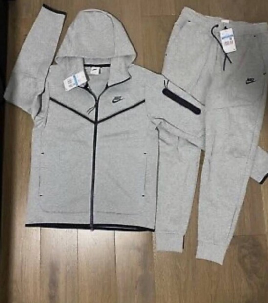 Nike tech fleece hoodie 