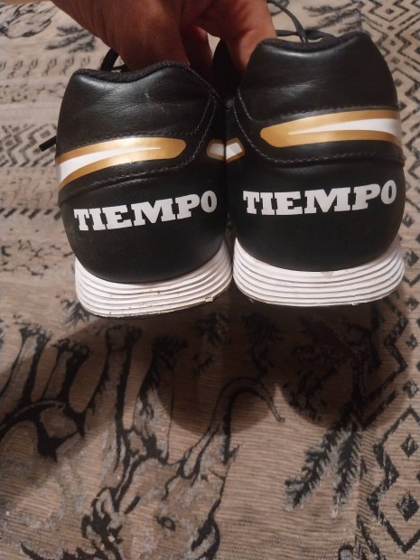 Nike tiempo 