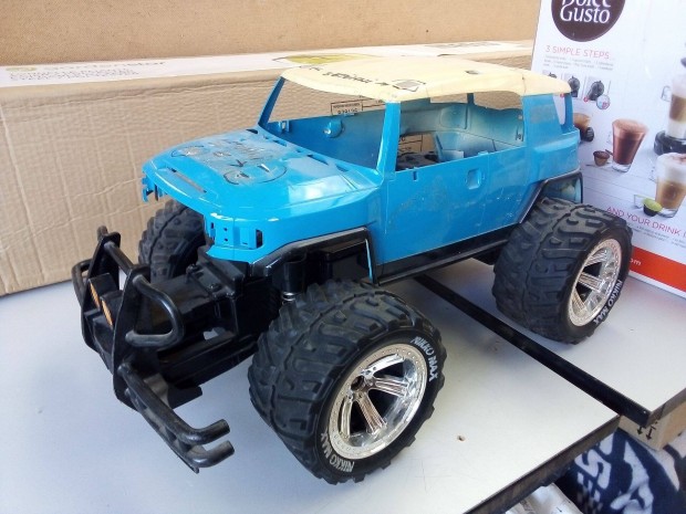 Nikko Toyota FJ Cruiser alkatrszknt + RC aut vegyes