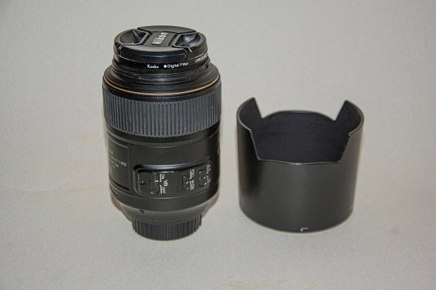 Nikon 105mm makró objektív