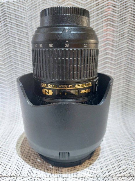 Nikon 24-70mm AF-S 1:2.8G ED