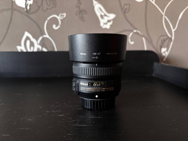 Nikon 50mm f/1.8