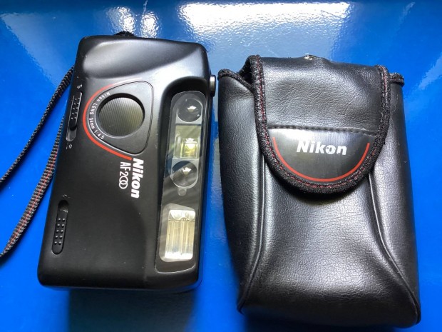 Nikon AF200 kompakt filmes fényképezőgép