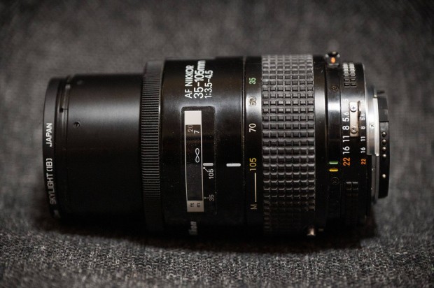 Nikon AF Nikkor 35-105 / 3,5-4.5