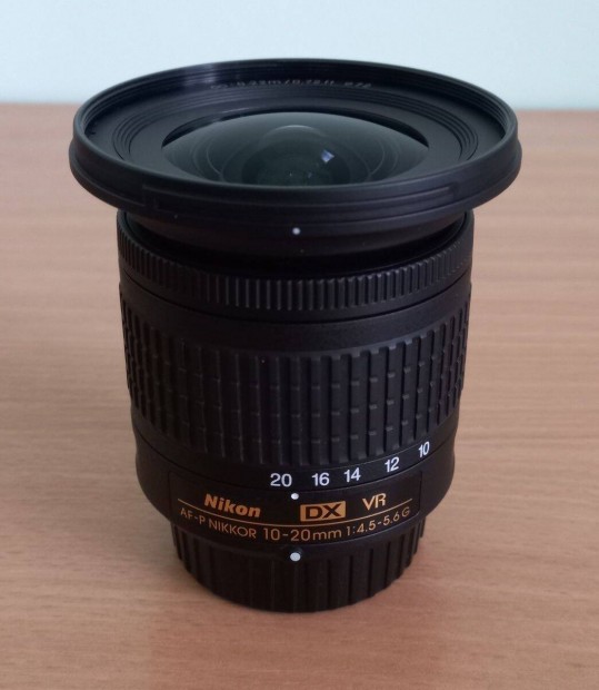 Nikon AF-P 10-20mm f/4.5-5.6G VR DX objektív