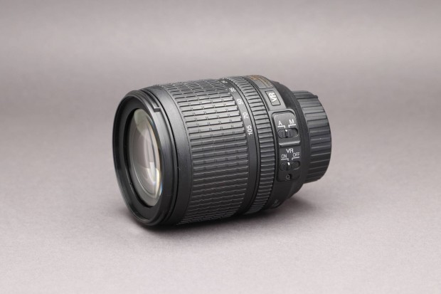 Nikon AF-S 18-105mm VR objektv 18-105 / Fnyrtk