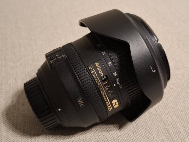 Nikon AF-S 24-120mm f/4G ED VR objektv