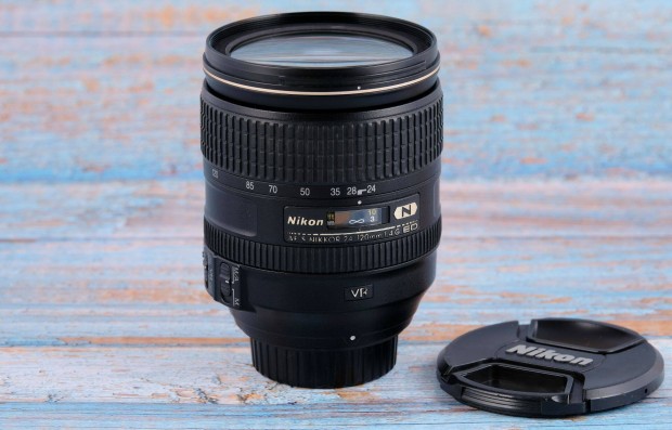 Nikon AF-S 24-120mm f/4 G ED VR