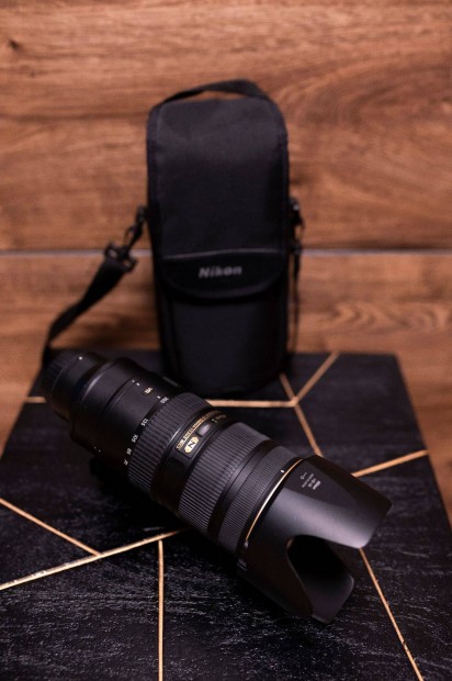 Nikon AF-S 70-200mm f/2.8 VR