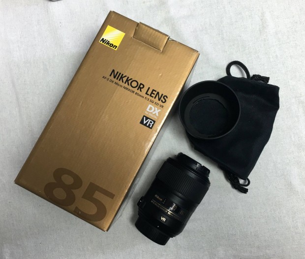 Nikon AF-S 85mm f/3.5G ED VR DX Micro objektv elad