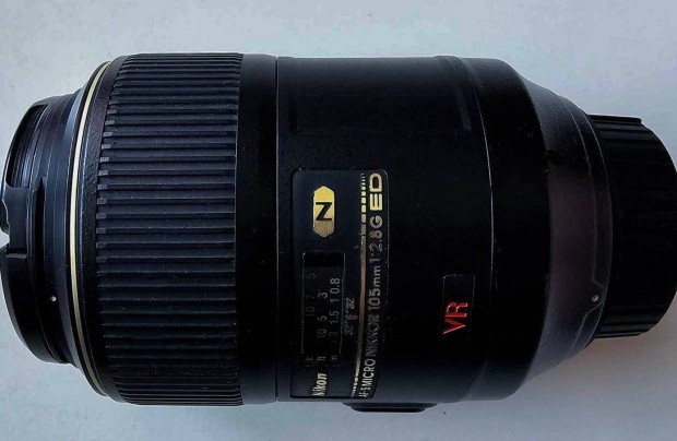 Nikon AF-S VR 105mm f2.8G IF-ED Macro