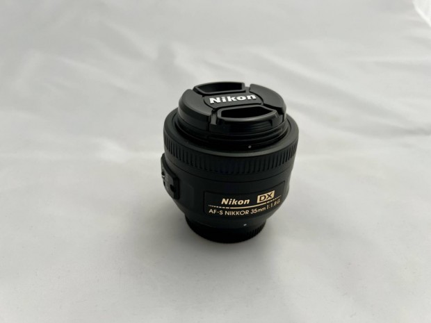 Nikon AS-F DX Nikkor 35mm 1:1.8G