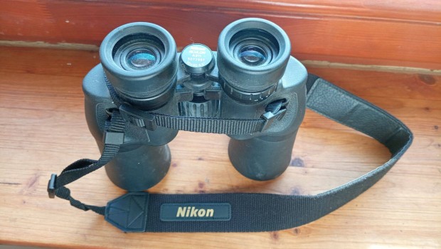 Nikon Aculon 10x50 kerestvcs