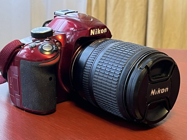 Nikon D3200 18-105 VR