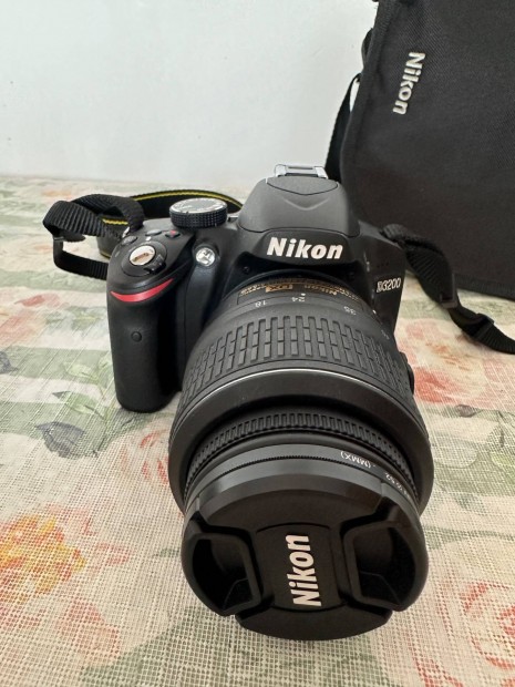 Nikon D3200 18-55mm VR kit