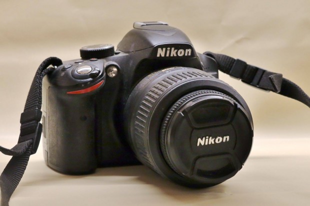 Nikon D3200 kevesebb mint 30000 expoval elad