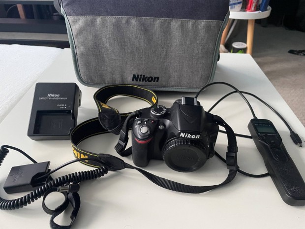 Nikon D3200 vz + idzt + dummy battery 10683 expo