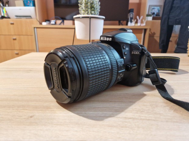 Nikon D3300 - 2 objektvvel (18-140, Helios 56mm manulis)