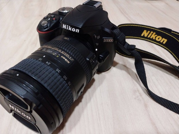 Nikon D3300 szett, 18-200 objektvvel