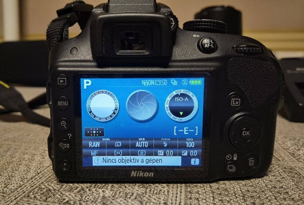 Nikon D3300 szett, 2 objektvvel elad