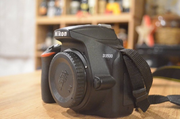 Nikon D3500 digitlis fnykpezgp