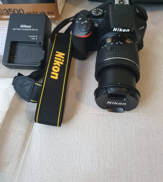 Nikon D3500 fnykpezgp