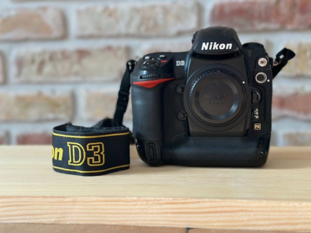 Nikon D3 Full frame DSLR