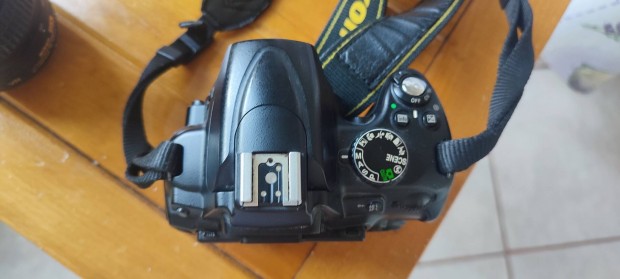 Nikon D5000 + obiektv