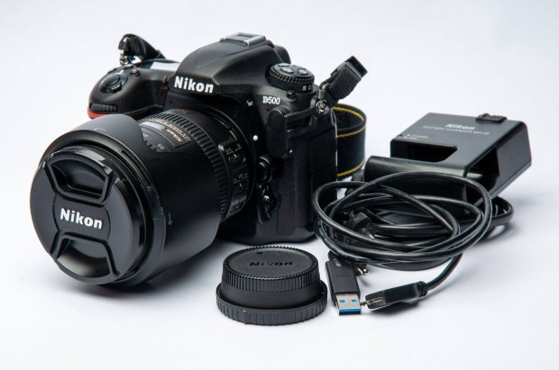Nikon D500 + 18-200 1:3.5-5.6G ED VR II szett 18-200mm