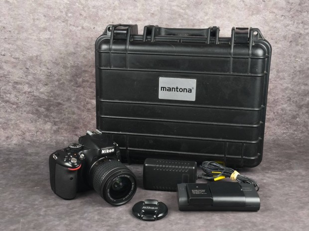 Nikon D5100 + AF-P 18-55mm VR objektív + Mantona táska