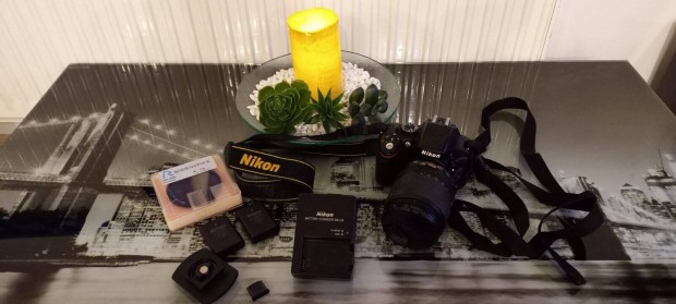 Nikon D5100 fnykpez tartozkokkal