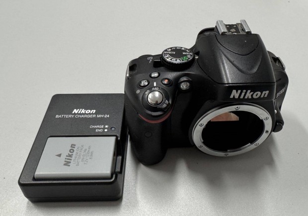 Nikon D5100 hibs