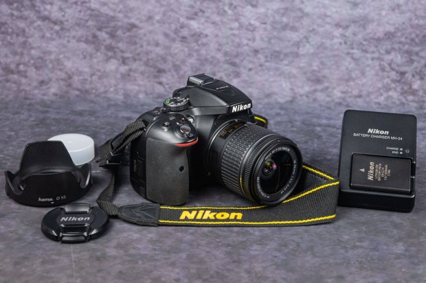 Nikon D5300 + Nikon AF-P DX 18-55mm VR objektv