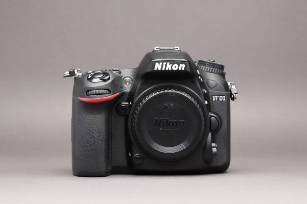 Nikon D7100 vz 11289 exp / Fnyrtk
