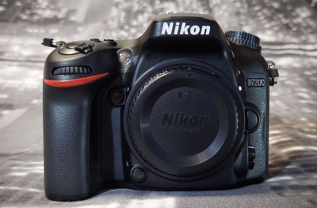 Nikon D7200 vz