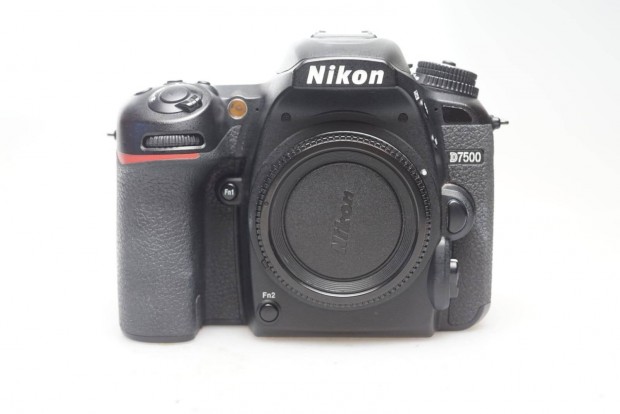 Nikon D7500 digitlis fnykpezgp vz 