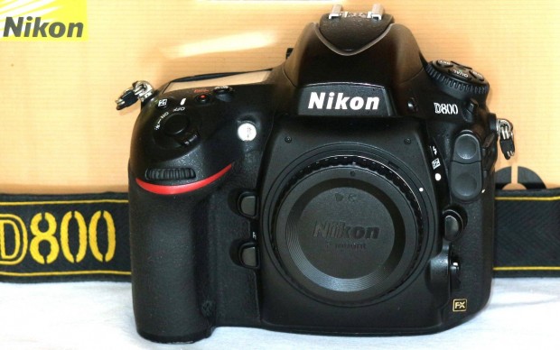 Nikon D800 full-frame, 36 megapixel, doboz