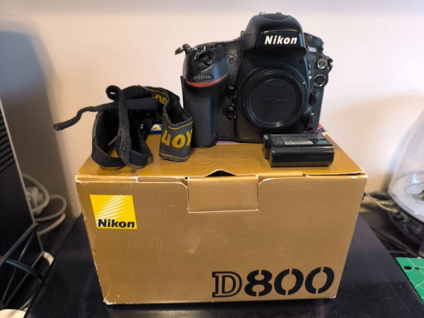 Nikon D800 vz elad