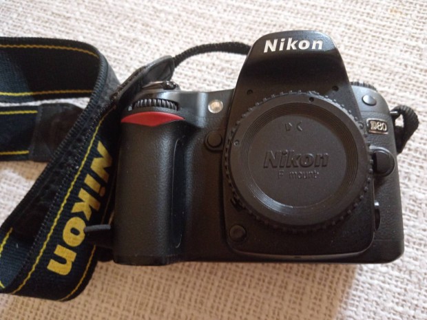 Nikon D80+ Tamron objektiv + akku s tlt